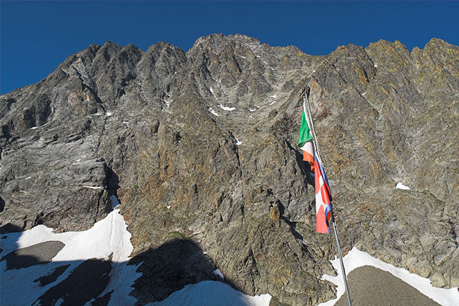 Wall oposite Rifugio Morelli-Buzzi