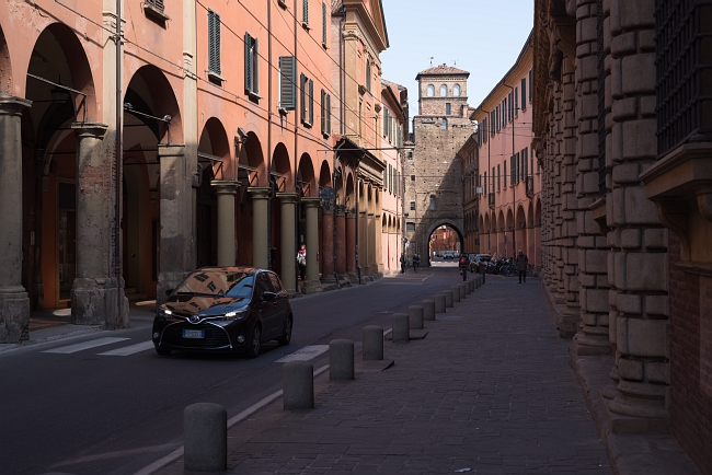 Porta San Vitale