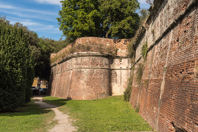 Cittadella Nuova - Walls