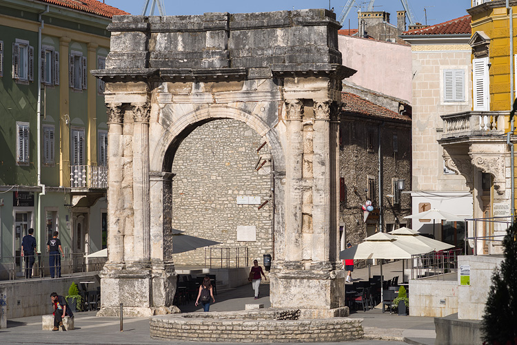 Arch of Sergii