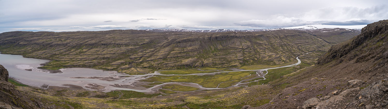 Bjarnar Valley