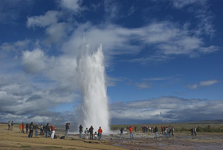 Strokkur eruption