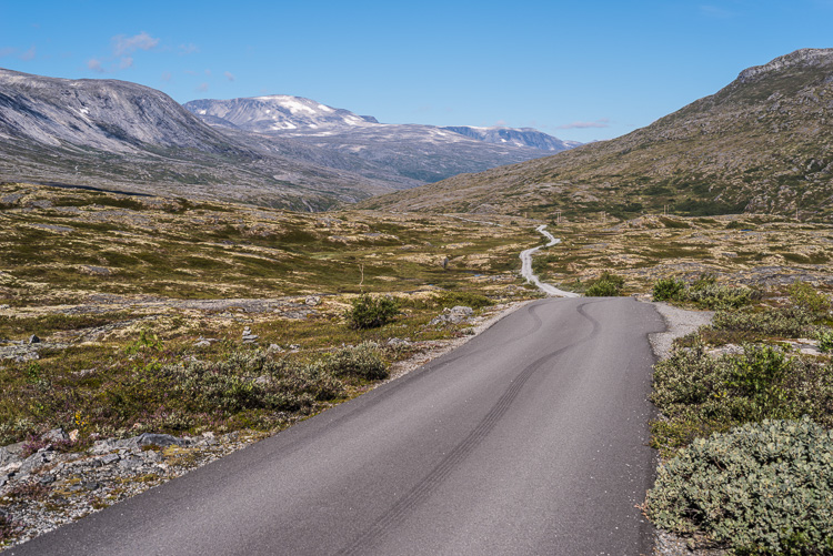 Street in Eikesdalen