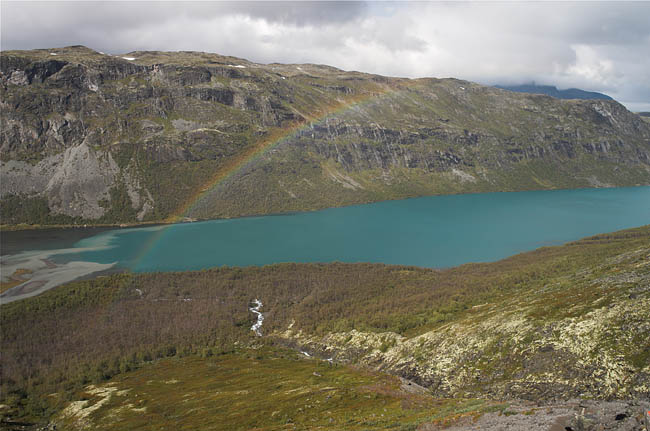 Rainbow ofer Gjende