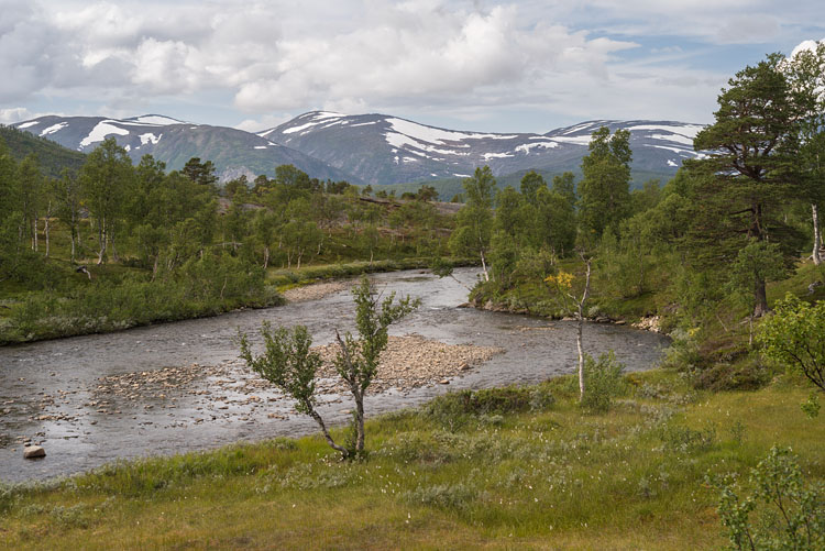 Tverråga