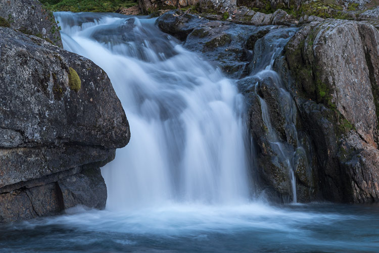 Tverråga waterfall